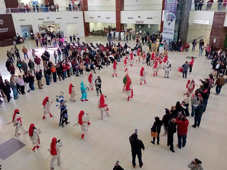 Hasta En Pueblito Mexicano Festejan A La Guadalupana Norte De Ciudad