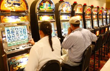 Casinos, semáforo amarillo