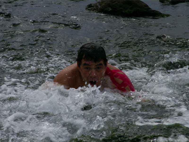 Cruza mexicano estrecho de Tsugaru Norte de Ciudad Juárez