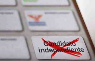 Boleta electoral con un voto para los independientes