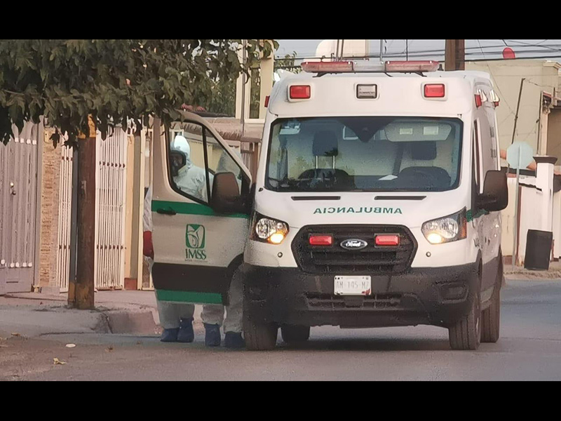ambulancia y paramédicos