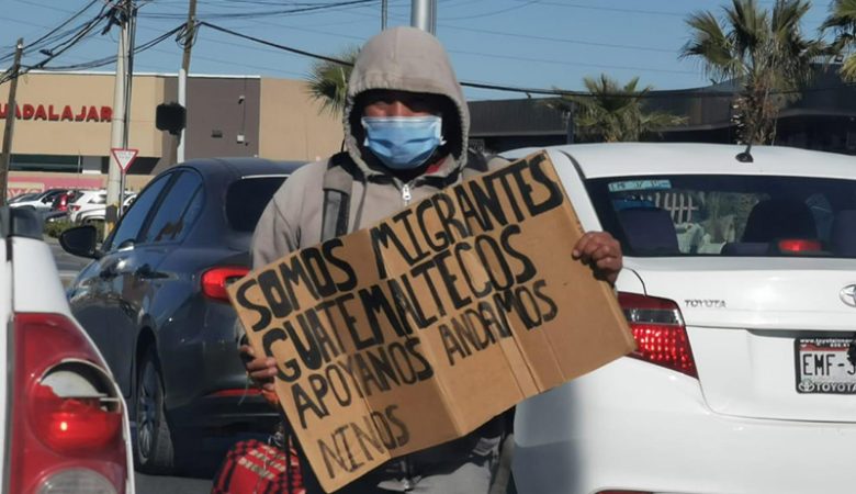 Migrantes centroamericanos en las calles de Juárez