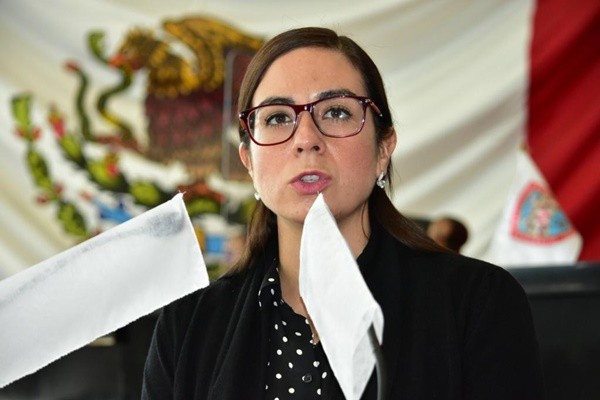 La diputada del PAN Marisela Terrazas arremetió contra AMLO por el tema del apagón en el estado