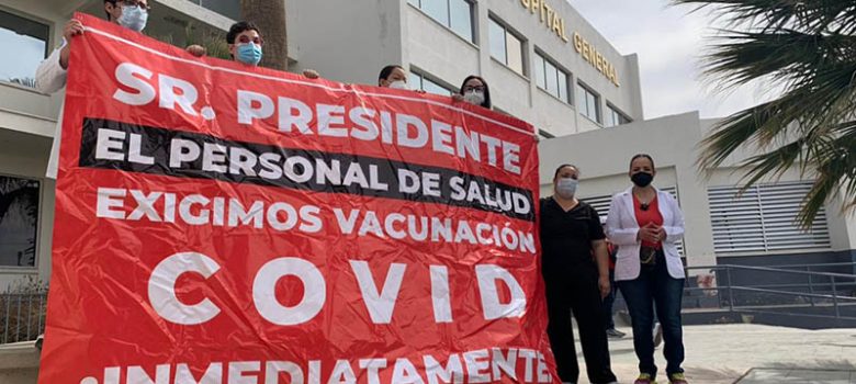 Protesta de médicos privados por vacunas Covid