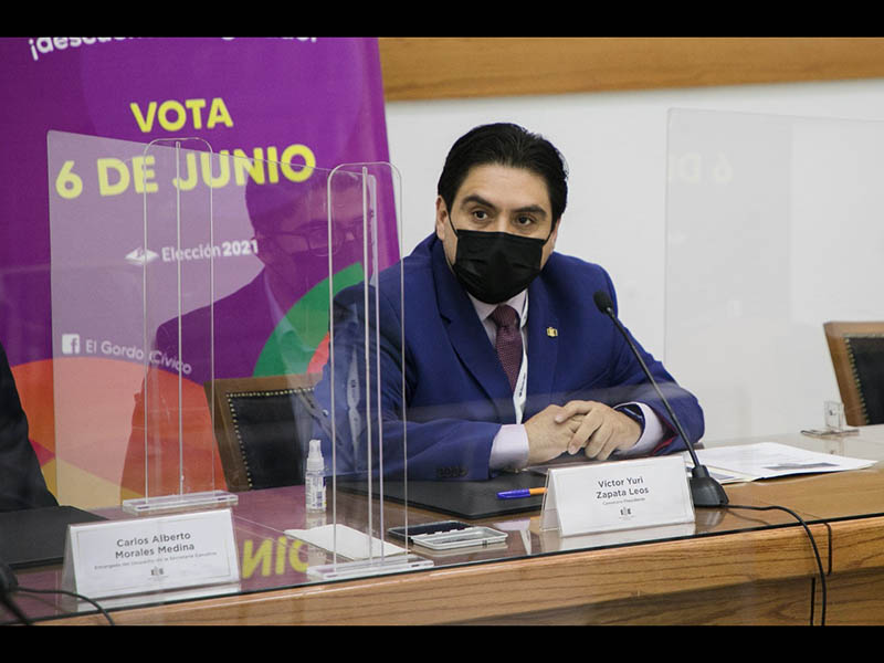 El presidente del IEE, Yuri Zapata, invitó a los ciudadanos a registrarse como observadores electorales