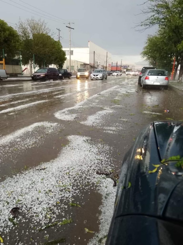 Reportan inundaciones por lluvias intensas en Nuevo Casas Grandes; hay  alerta en Juárez