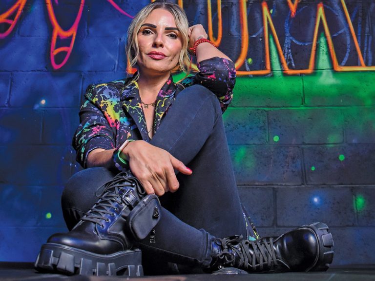 En portada Space Neon Jump Trampoline Park Norte de Ciudad Juárez