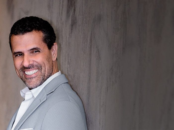 Marco Antonio Regil debutará en TV Azteca con programa de concursos