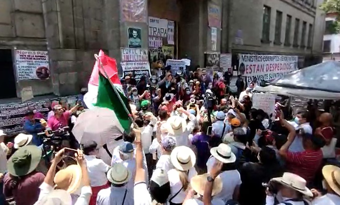 VIDEO: Marcha en defensa de la Corte enfrenta a simpatizantes de Morena ...