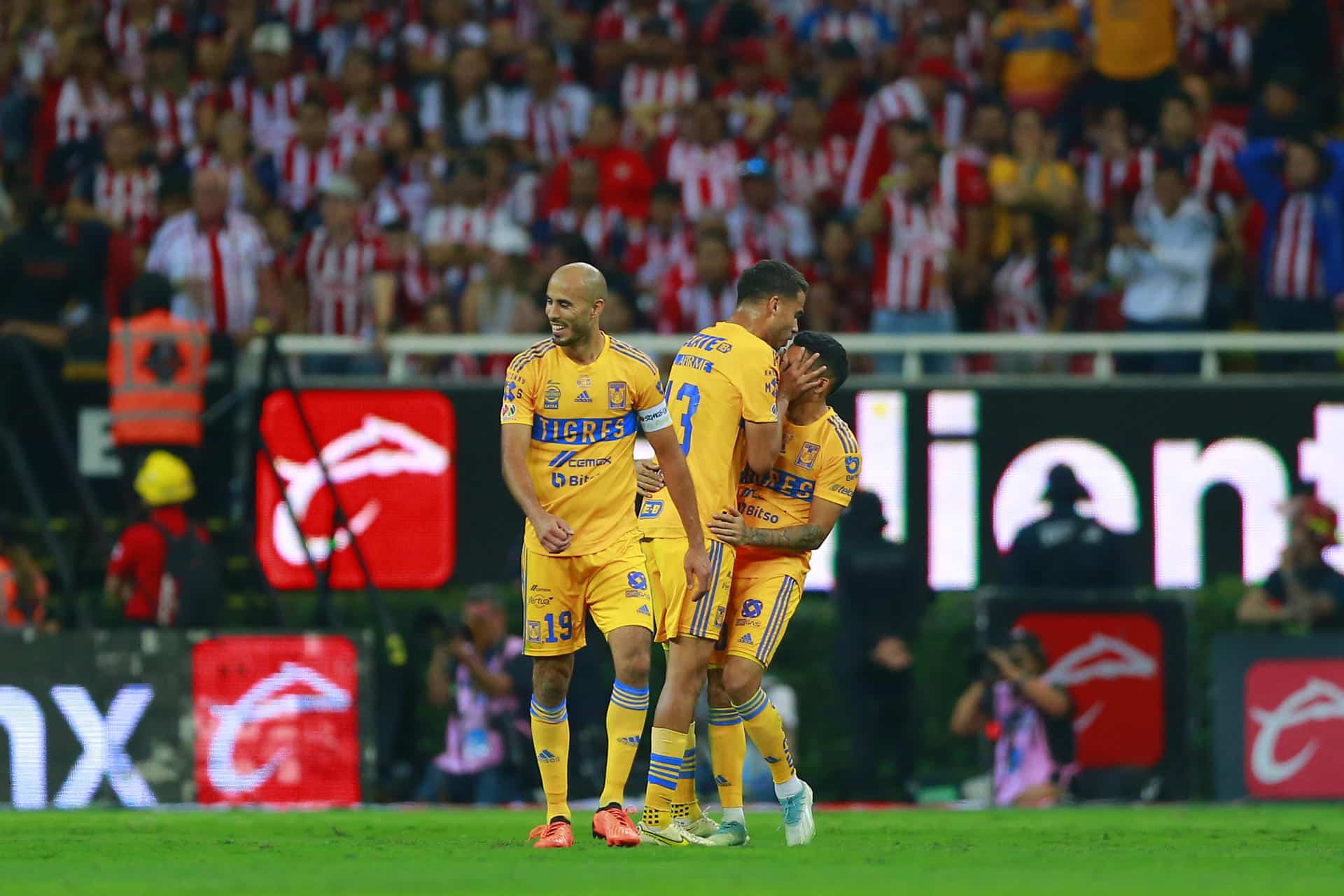 El campeón inicia la defensa de su corona ante Puebla - Norte de Ciudad ...