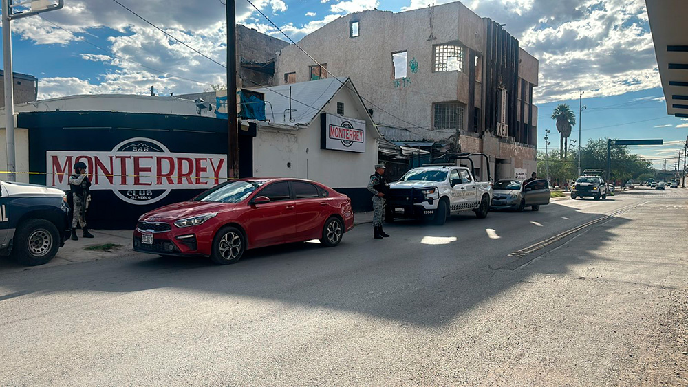 Asesinan a mujer en el bar Monterrey - Norte de Ciudad Juárez