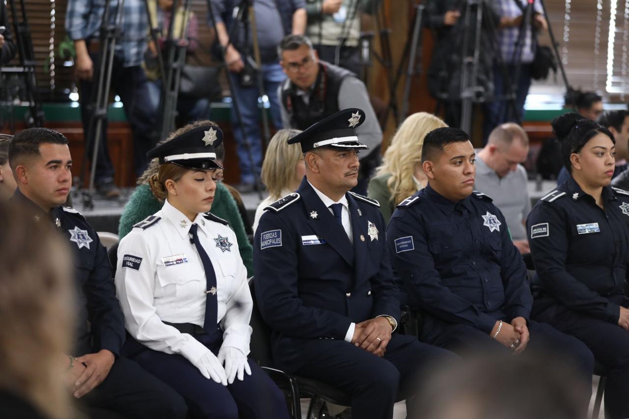 Compensan con 10 mil pesos a cada Policía Municipal - Norte de Ciudad ...