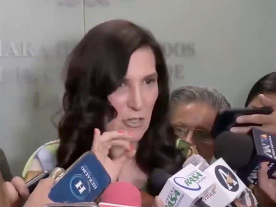 Kenia López Rabadán