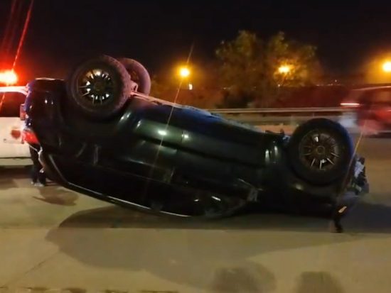 Volcadura en el Juan Pablo II