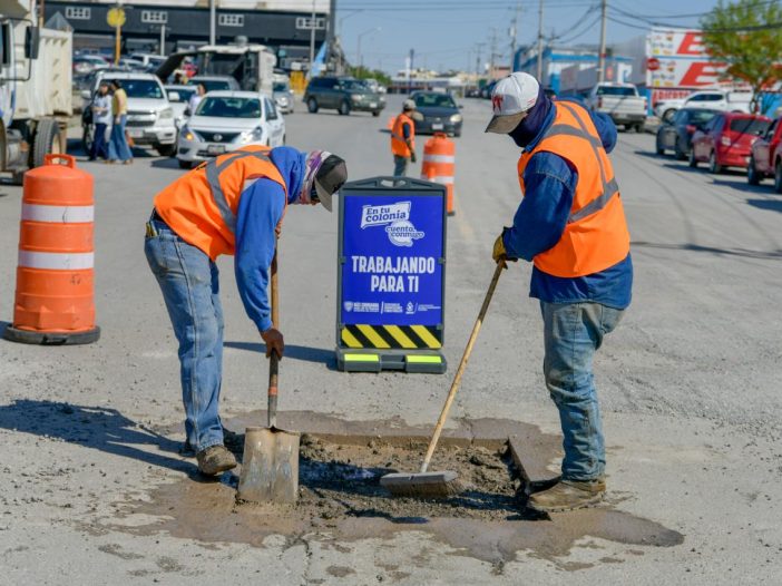 Bacheo en Oasis Revolución