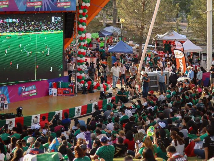 México en el Mundial, Parque Central