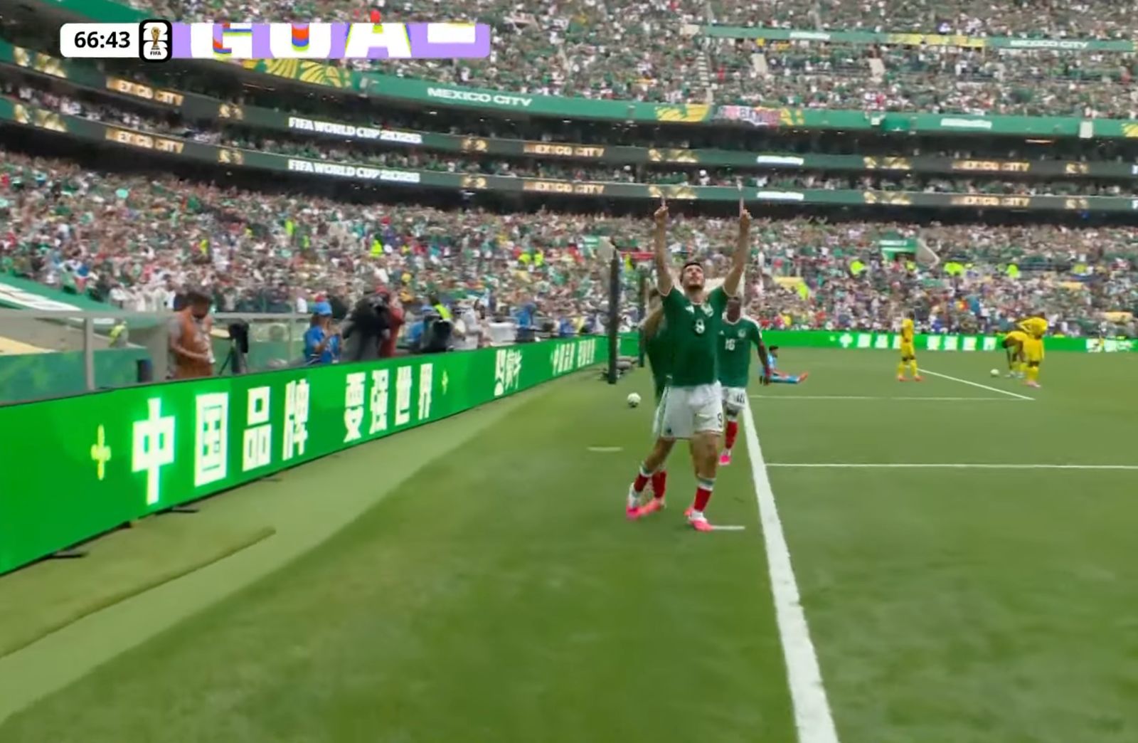 México venció 2-0 a Sudáfrica en el partido inaugural del Mundial de ...