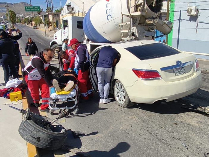 Choque en el bulevar Municipio Libre