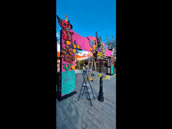 Desfile Amor Eternamente Muertos
